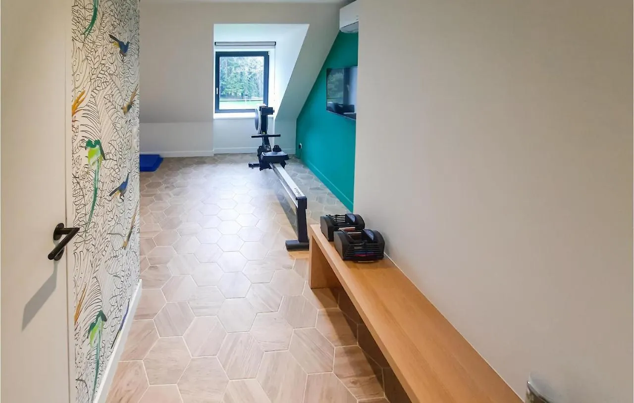 1 Bedroom Beautiful Apartment In Concarneau Francia