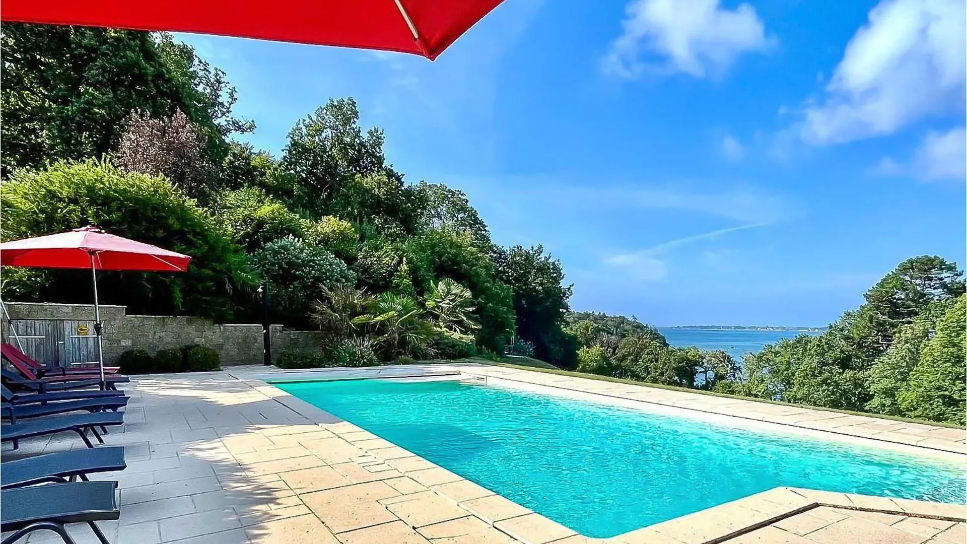1 Bedroom Beautiful Apartment In Concarneau 0*,  Francia